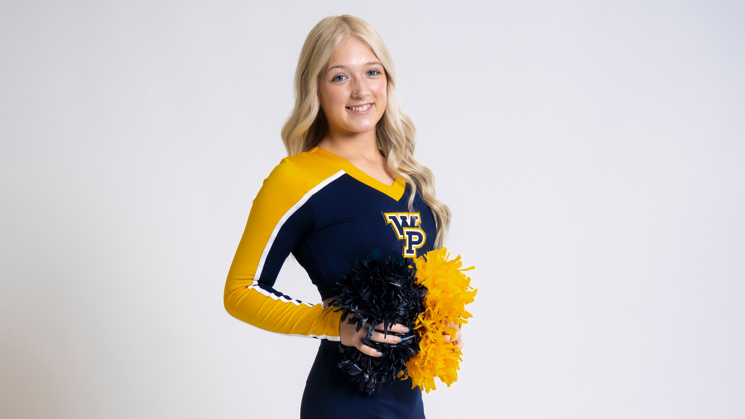 Statesmen Cheer Places Fourth at Season-Opening MBU Showcase