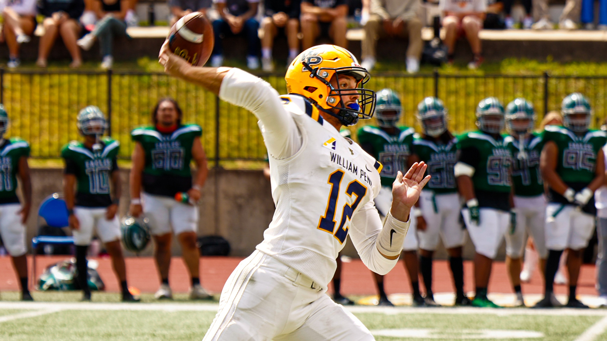 Statesmen Stay Perfect with 38-6 Victory Over Eagles