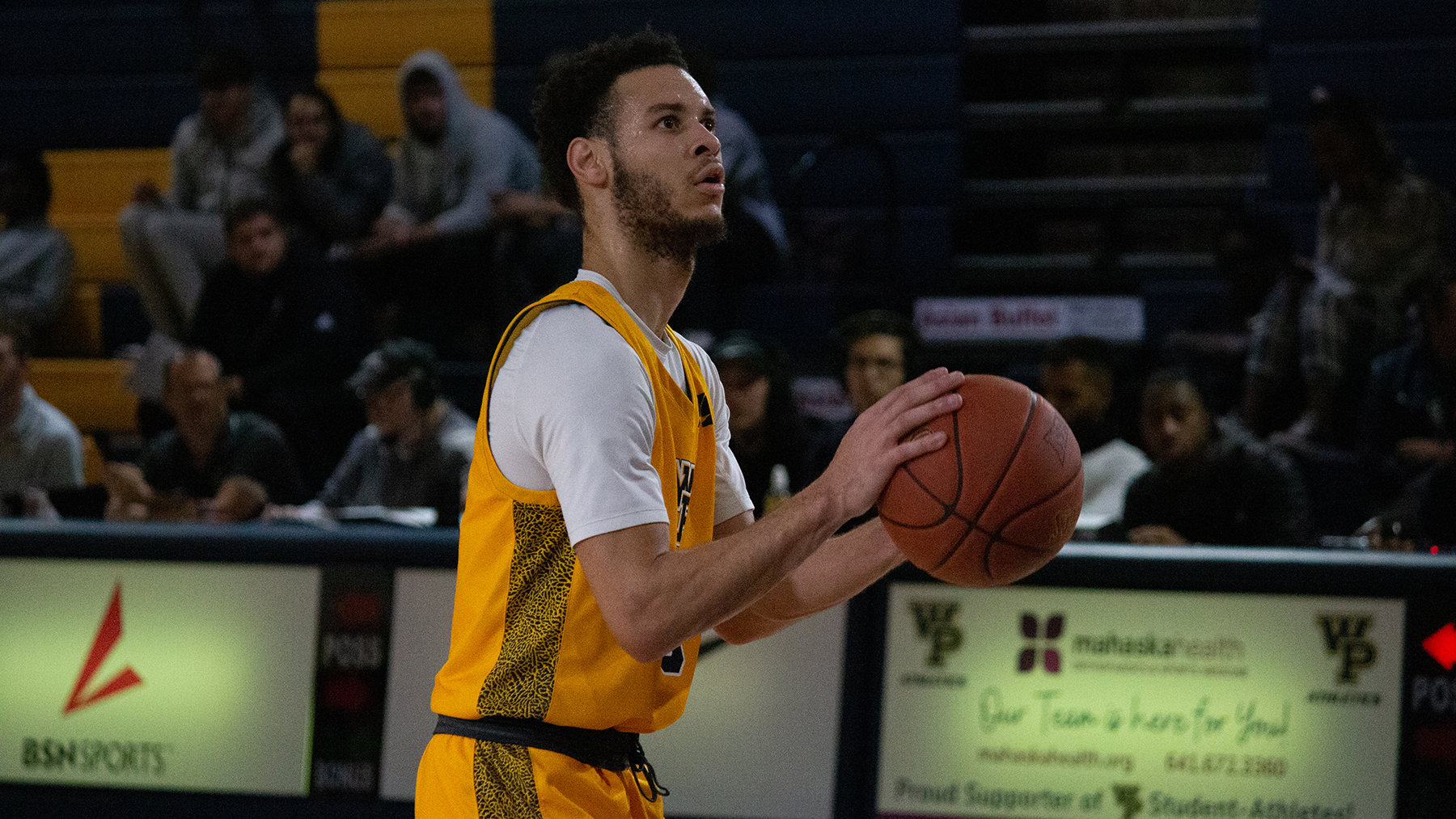 Malik Edwards hit the eventual game-winning shot as part of a 24-point effort