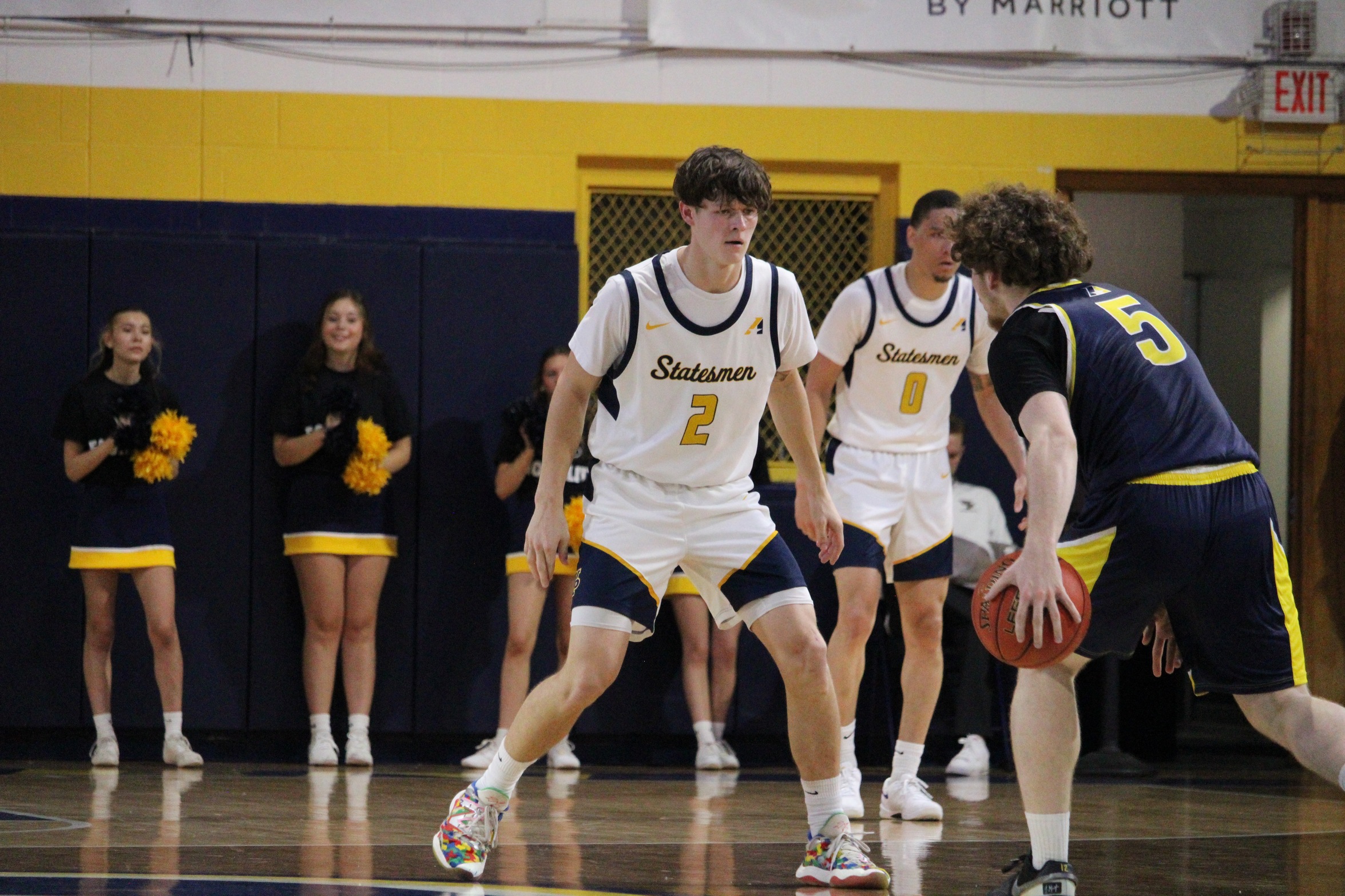 Statesmen Edge Wildcats in Thrilling 83-77 Victory