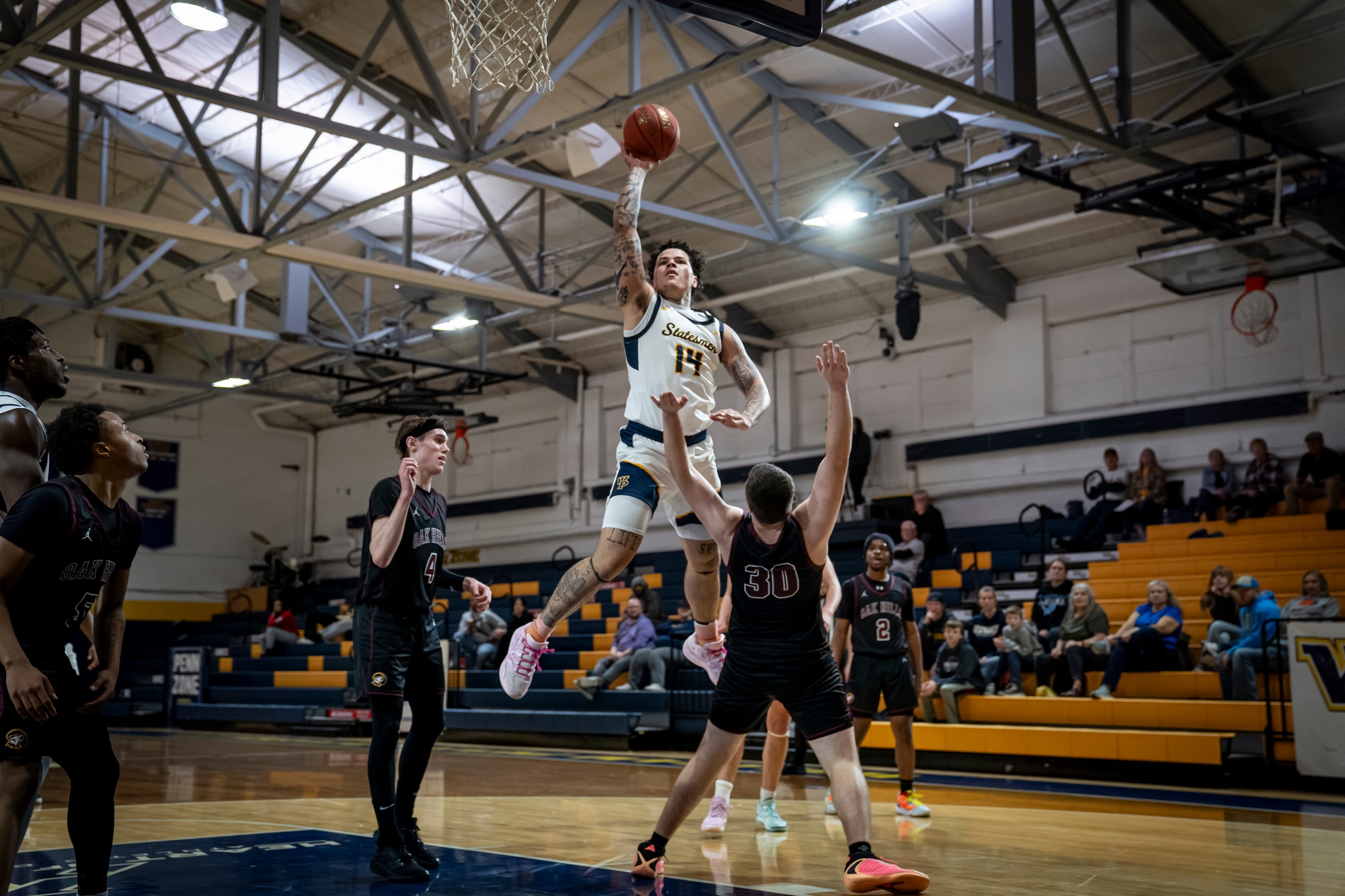Senior Night Win Pushes Statesmen to 20-Victory Mark