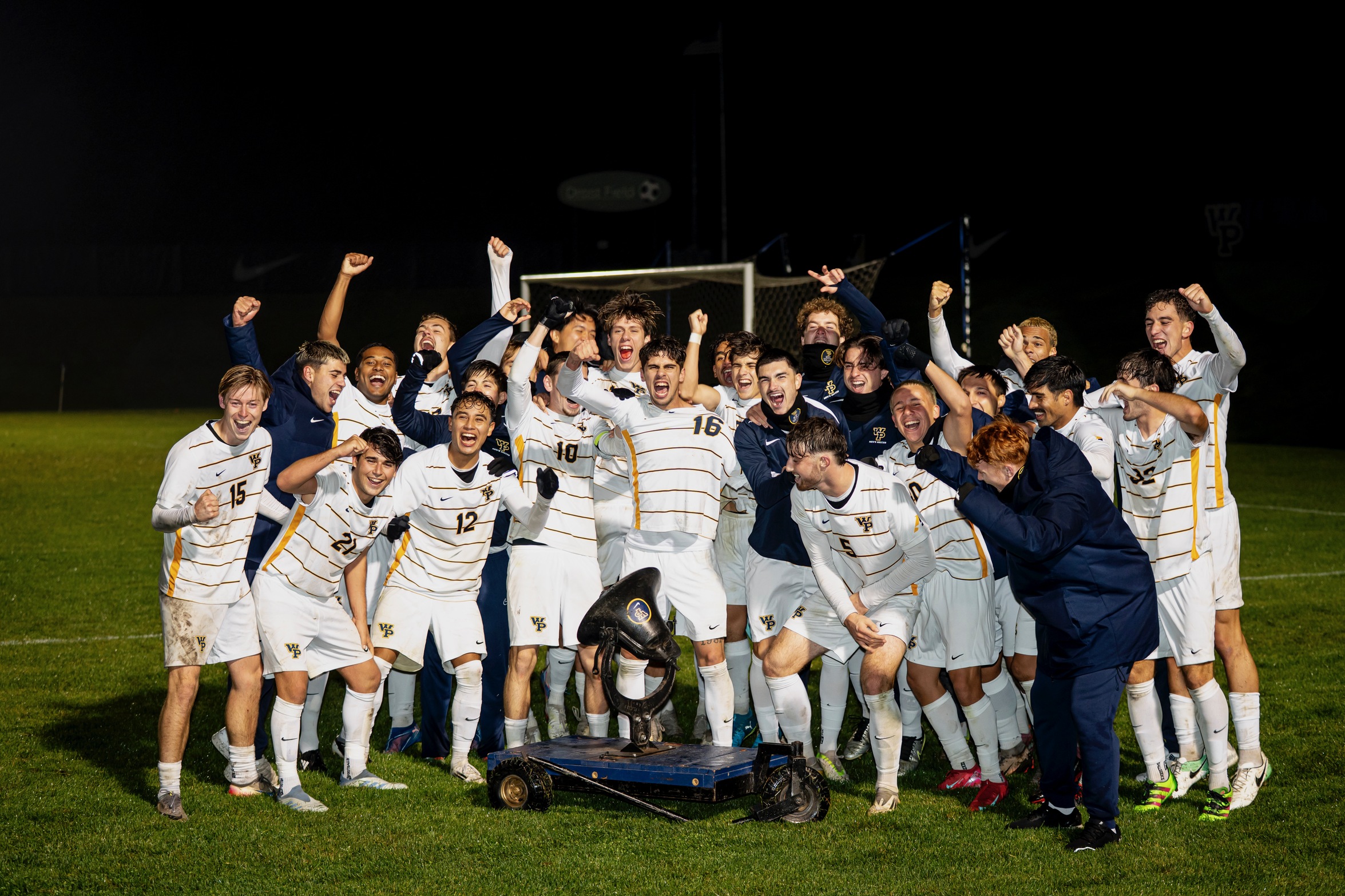 Statesmen Deliver 2-1 Victory Over Park