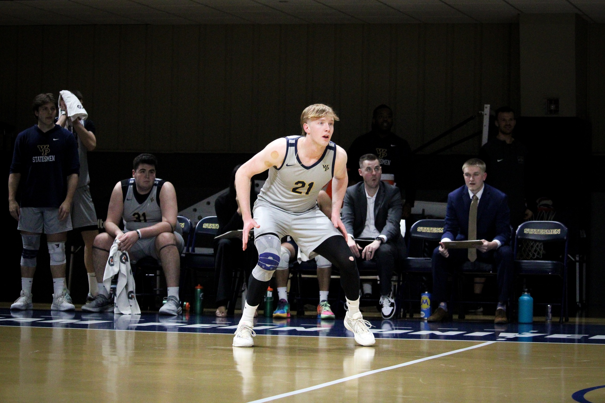 No. 15 Statesmen Split Road Trip Ahead of Conference Test
