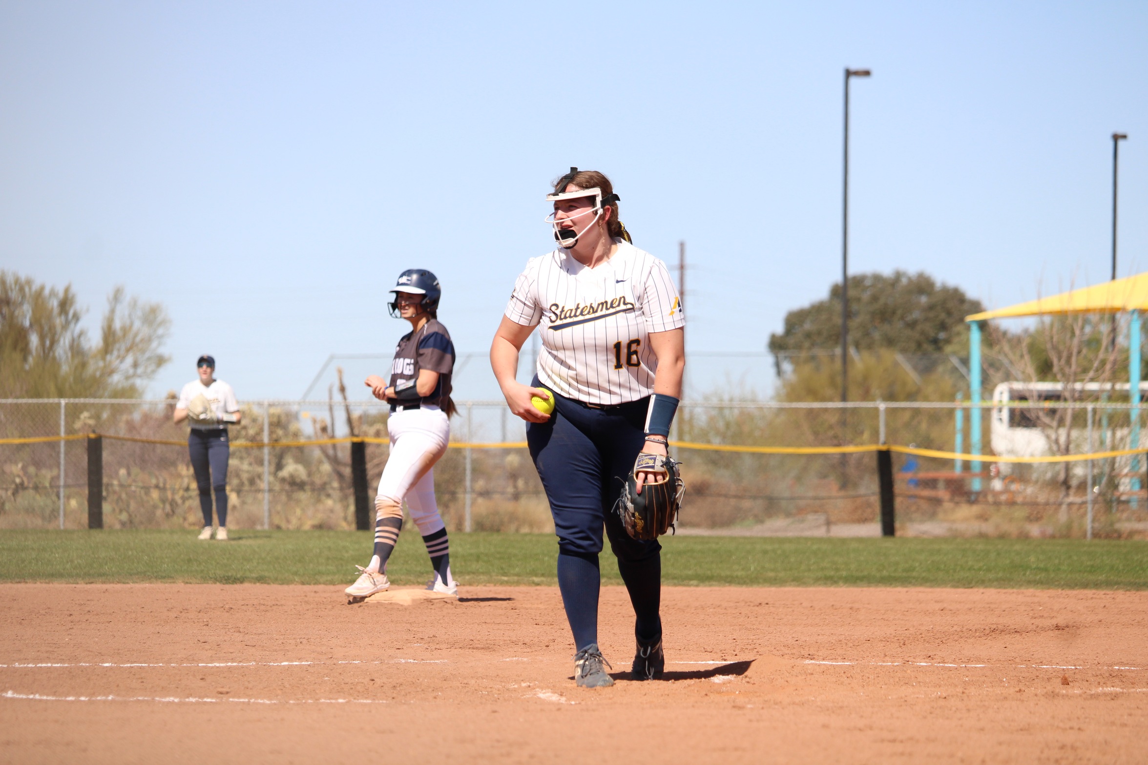 Statesmen Take Down Embry-Riddle, Fall to Dakota Wesleyan in Tucson
