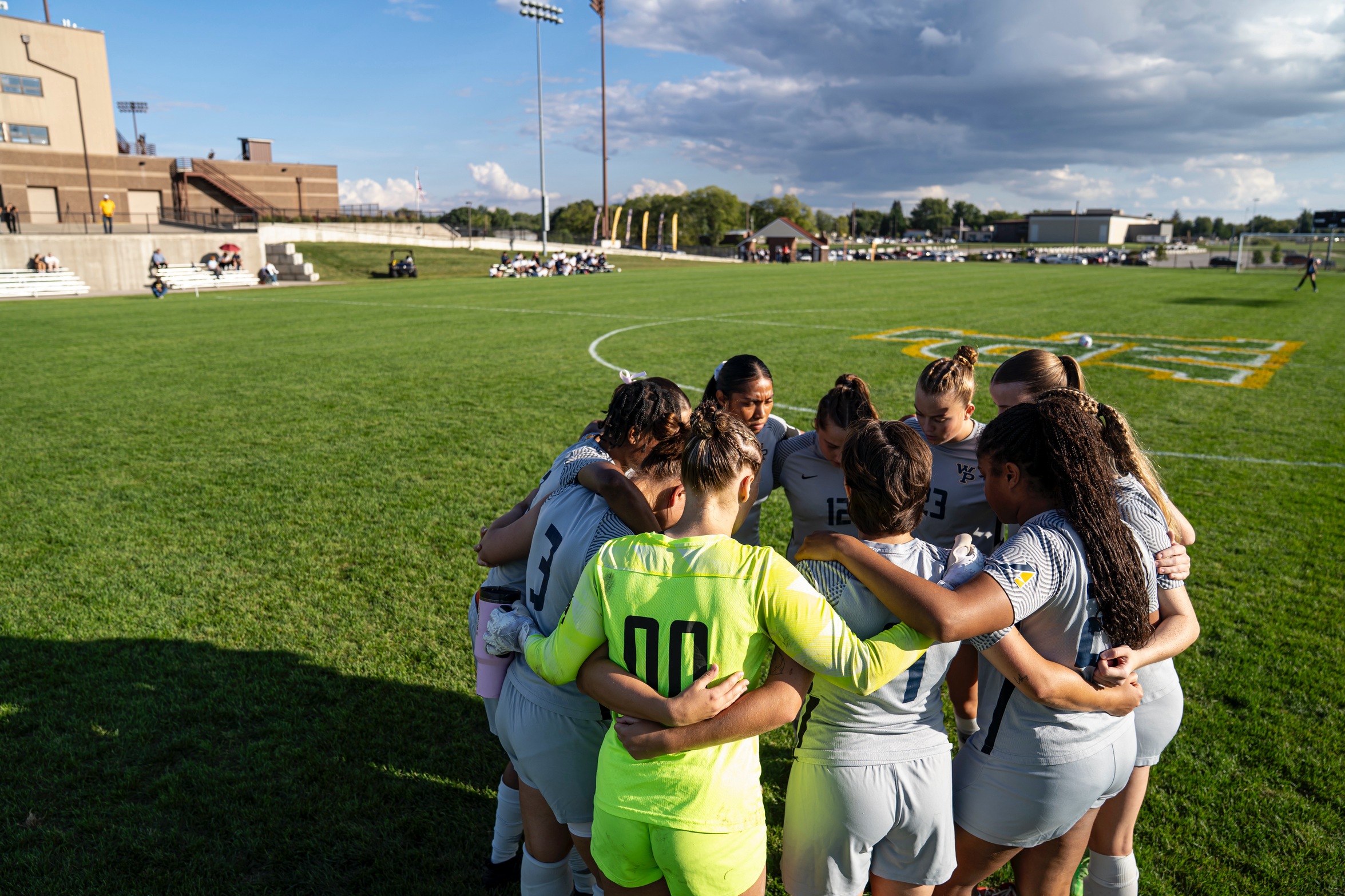 Late Push Not Enough in 2-1 Loss to Graceland