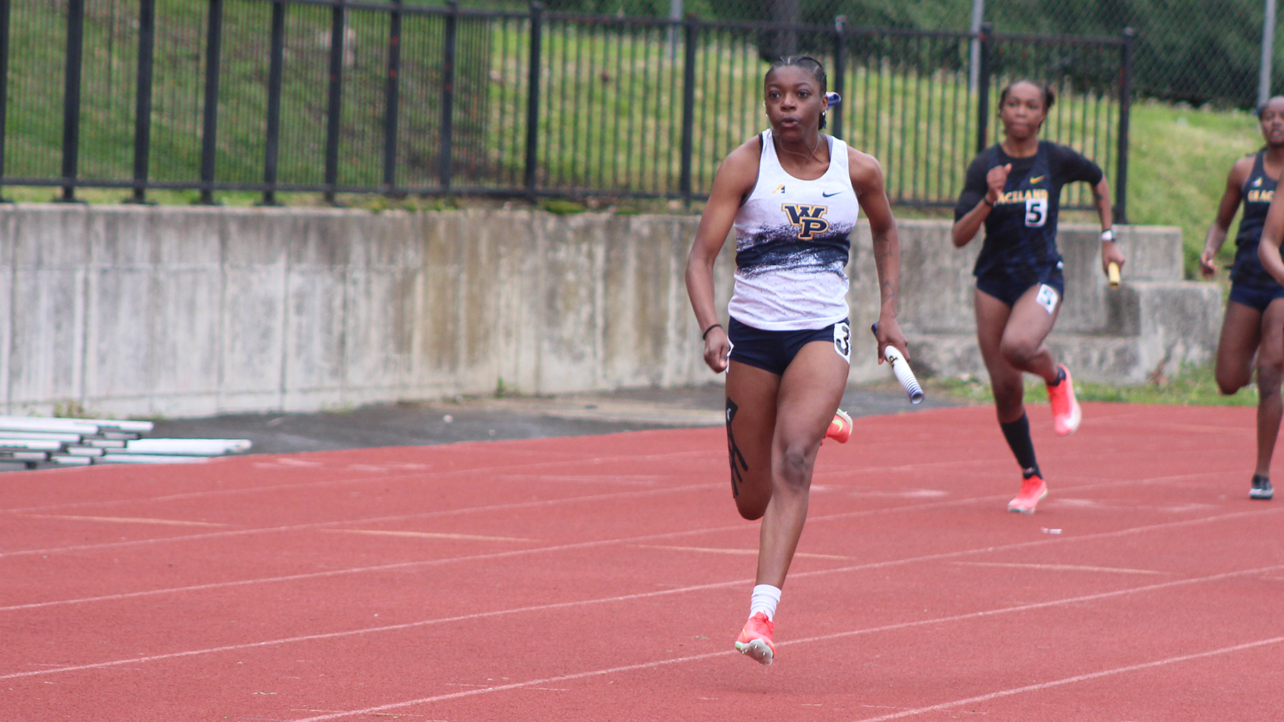Relay Squad Sets Program Record at Heart Championship