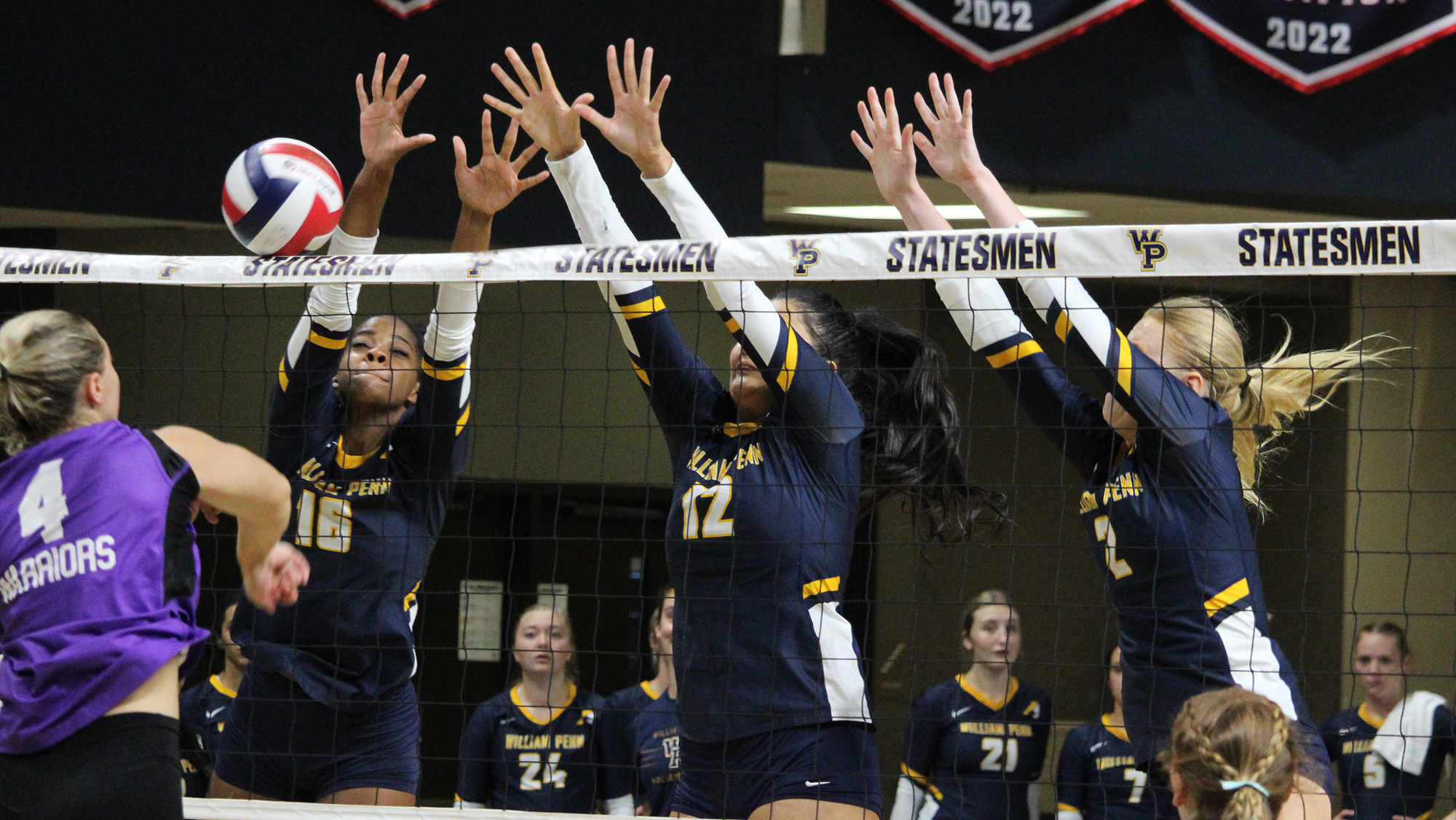 Statesmen Post 4-0 Record at Home Tournament