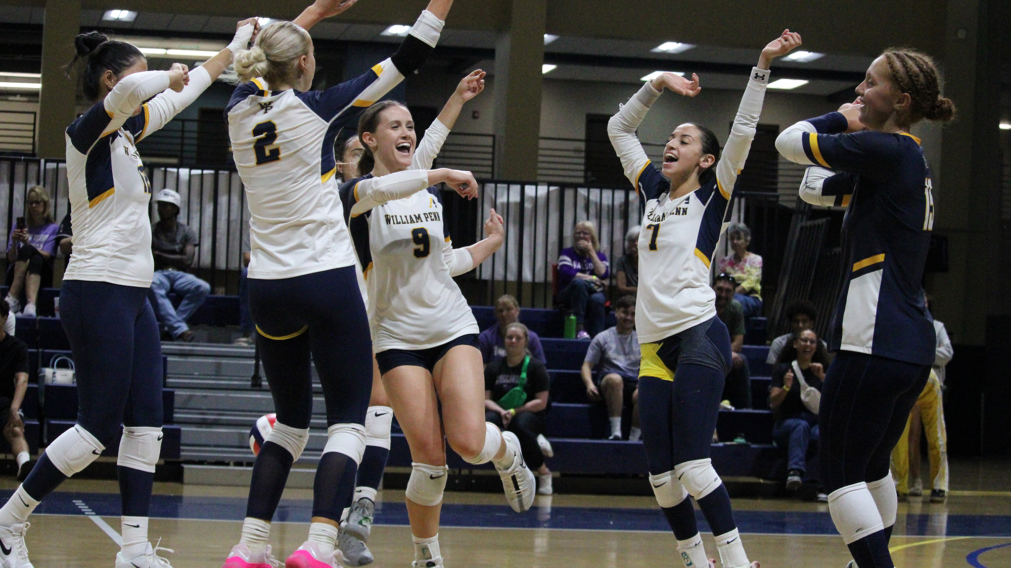 Statesmen Down Yellowjackets in Four Sets