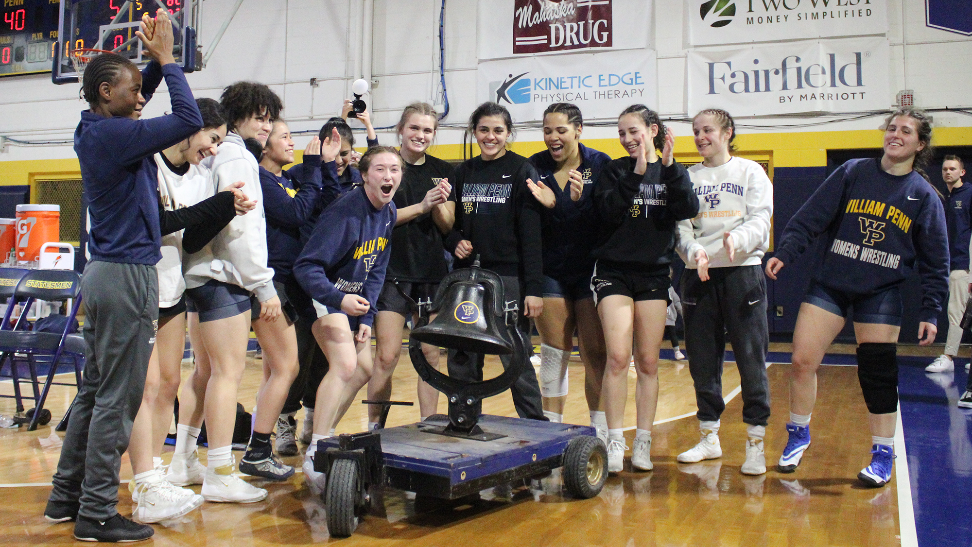 Statesmen Power Past William Woods on Senior Night